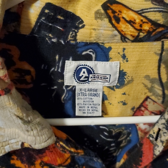 Hawaiian Shirts - Picture 3 of 5